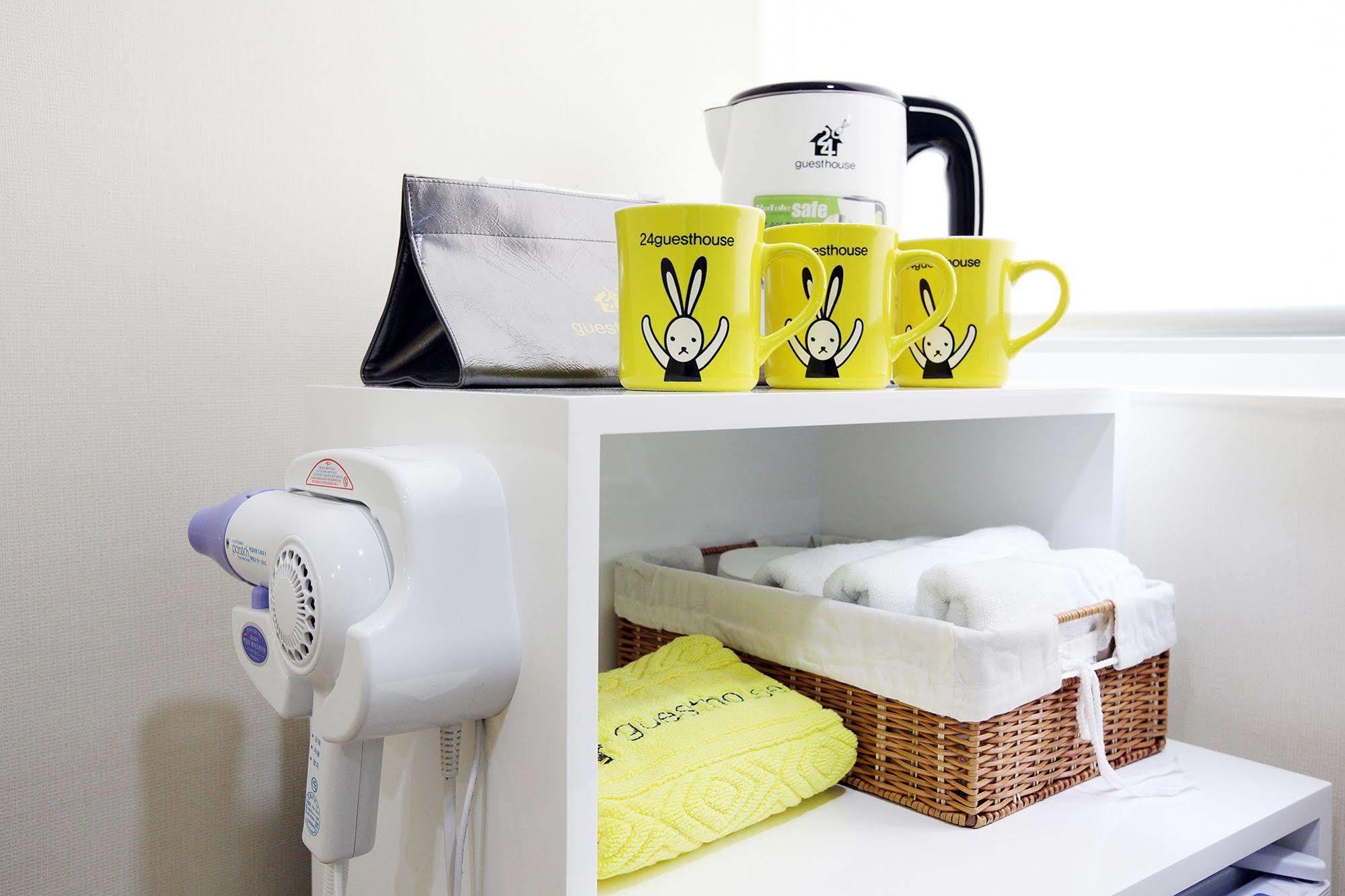 24 Guesthouse Myeongdong Avenue Seoul Eksteriør bilde