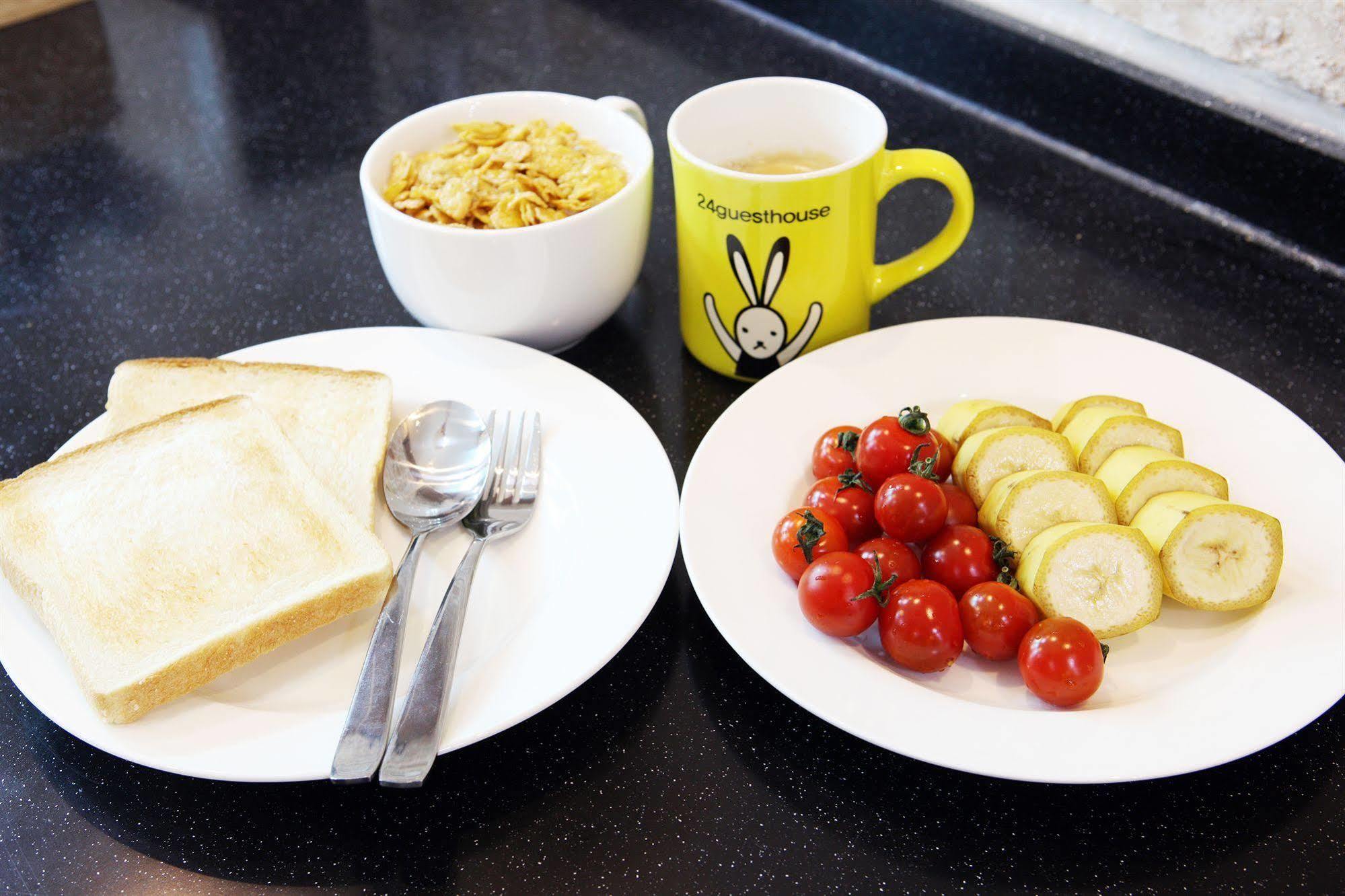 24 Guesthouse Myeongdong Avenue Seoul Eksteriør bilde
